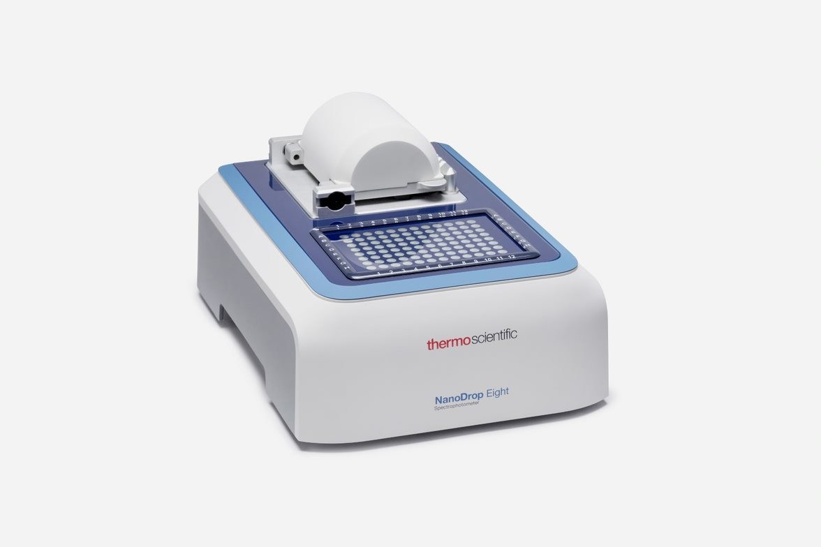 Thermo Scientific NanoDrop Eight UV-Vis Microvolume Spectrophotometer